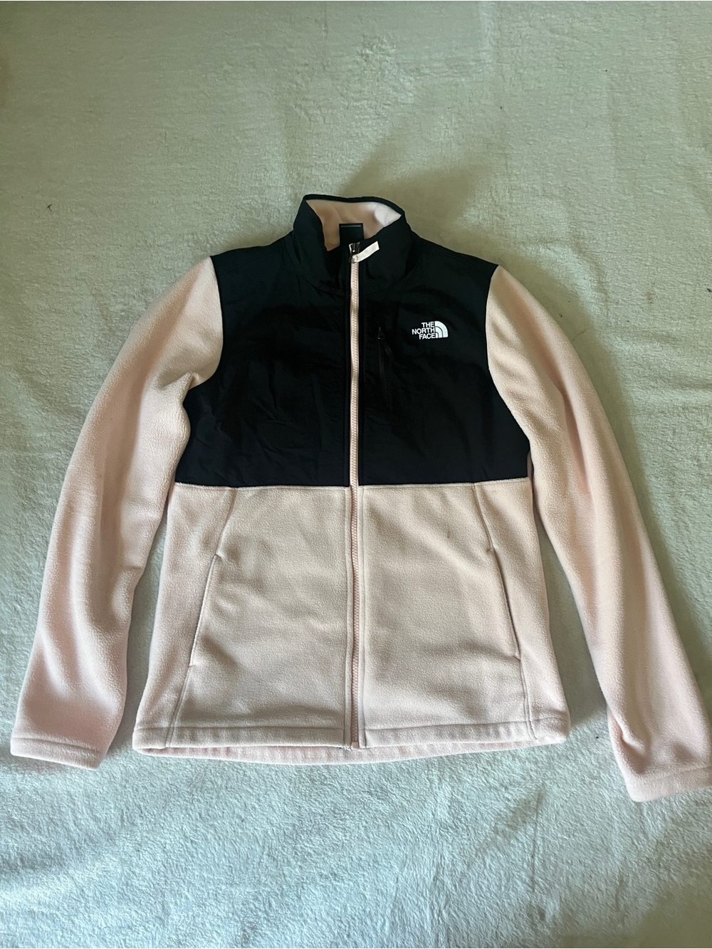 The North Face Two-Tone Teddy Fleece Jacket in Black and Light Pink